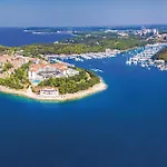 Gorgeous Apartment In Pula With Wifi Daire