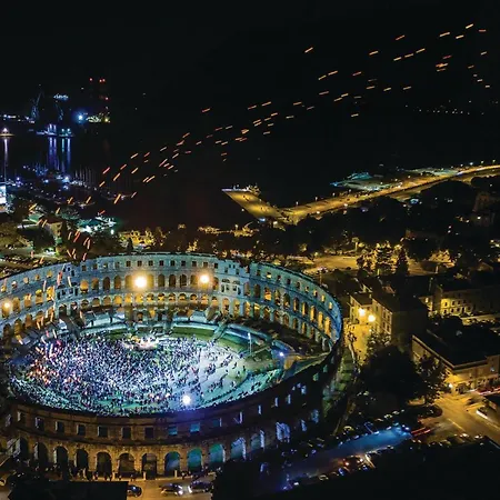 Appartement In With Wifi *